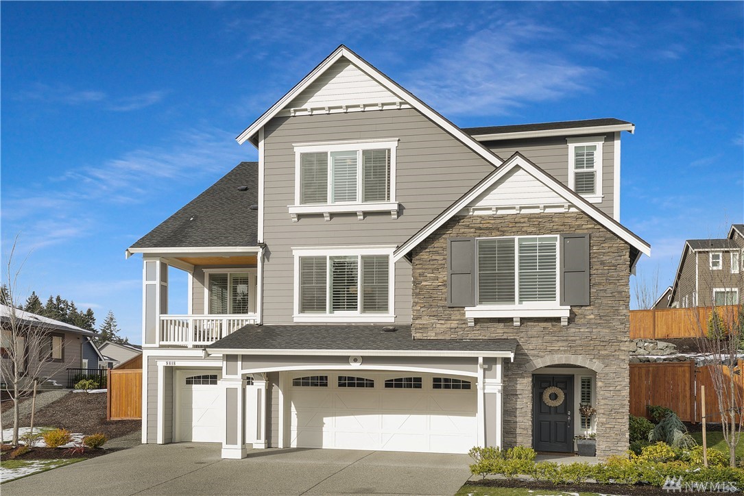 Sales activity for Pipers Glen in Bothell