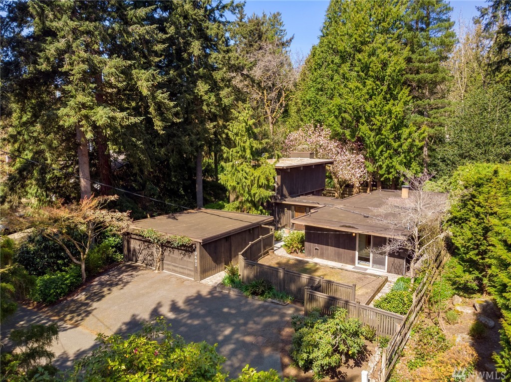 10402 SE 29th St Beaux Arts WA 98004 Beaux Arts Village WA 98004