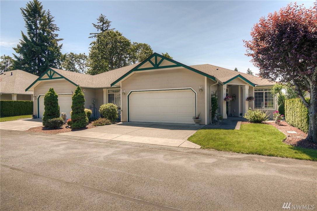 Village on the Green Condos For Sale at Village on the Green in