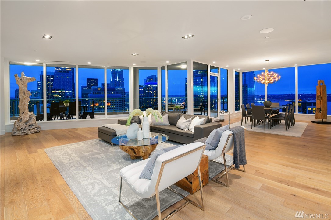 Condo Unit 3002 at Escala Seattle For Sale NWMLS 1621818