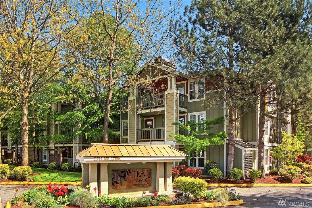 Sales activity for Trail Walk Condo in Kenmore Wicklund