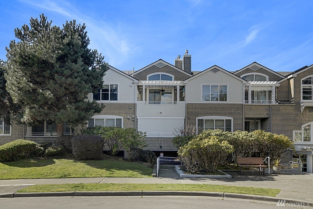 Windward Condo, Des Moines, WA Condos For Sale