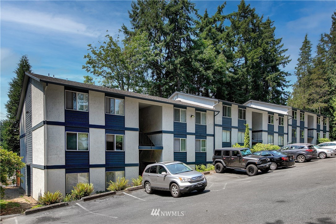 Eighteen Firs Condo, Edmonds, WA Condos For Sale