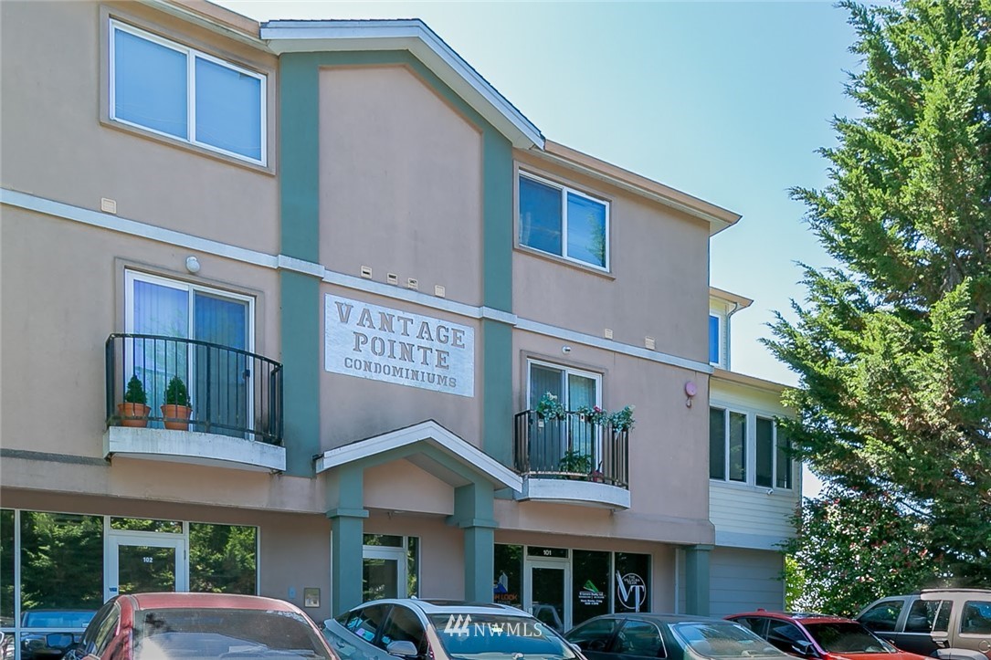 Vantage Point at Redondo Condo, Federal Way, WA Condos For Sale