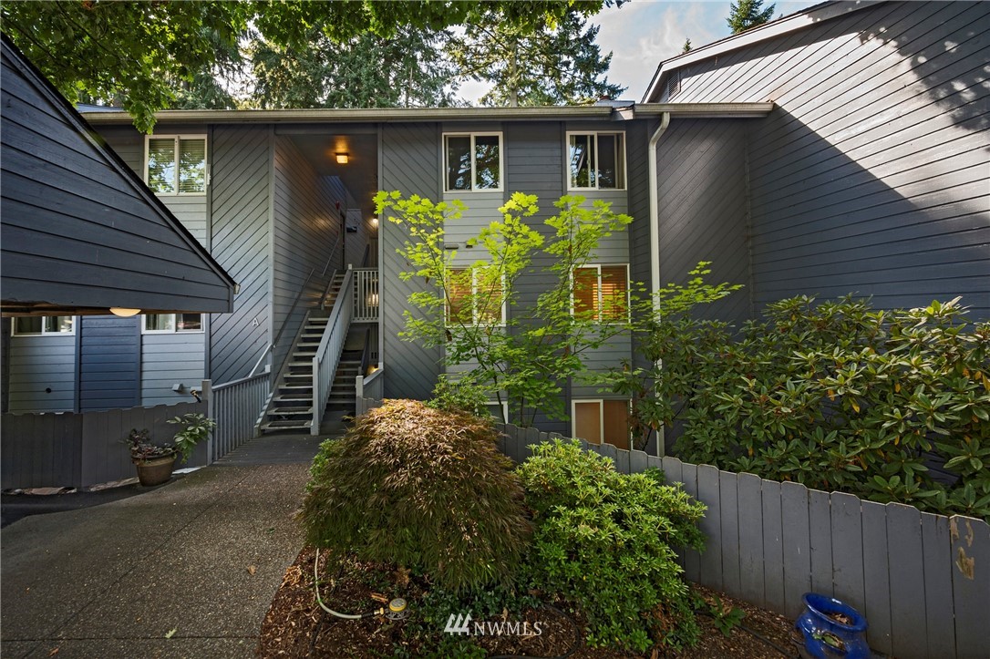 Edmonds Greenery Condo, Edmonds, WA Condos For Sale