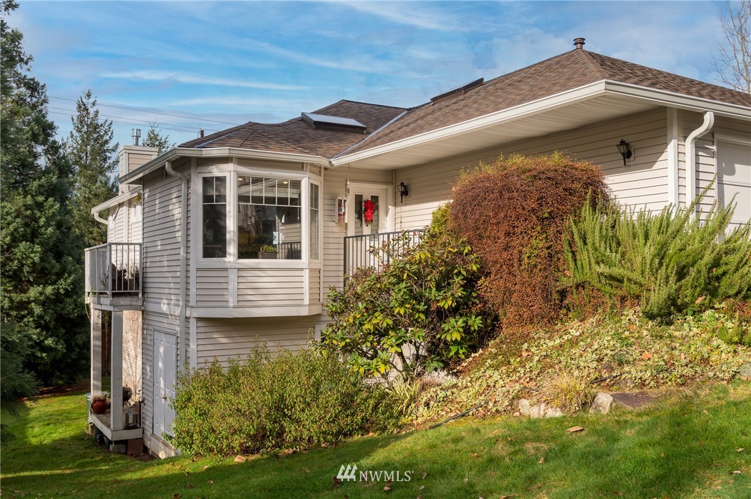 Olympic Ridge Condos For Sale at Olympic Ridge in Newcastle, WA