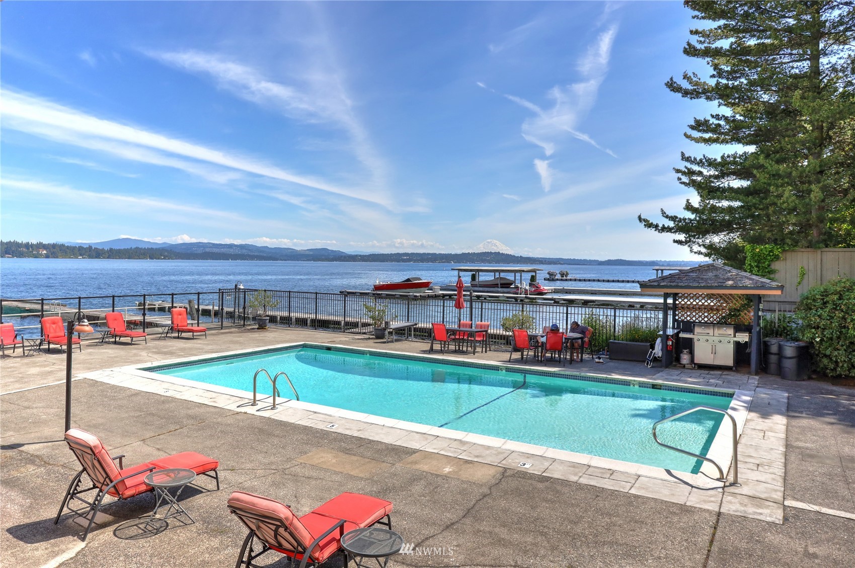 Lakeview Lanai Condos For Sale at Lakeview Lanai in Seattle, WA