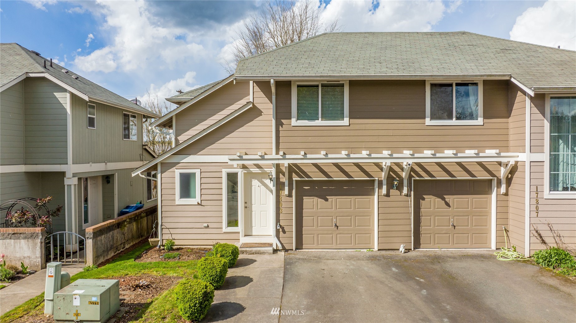 Stanton Village Townhomes and Townhouses For Sale at Stanton Village