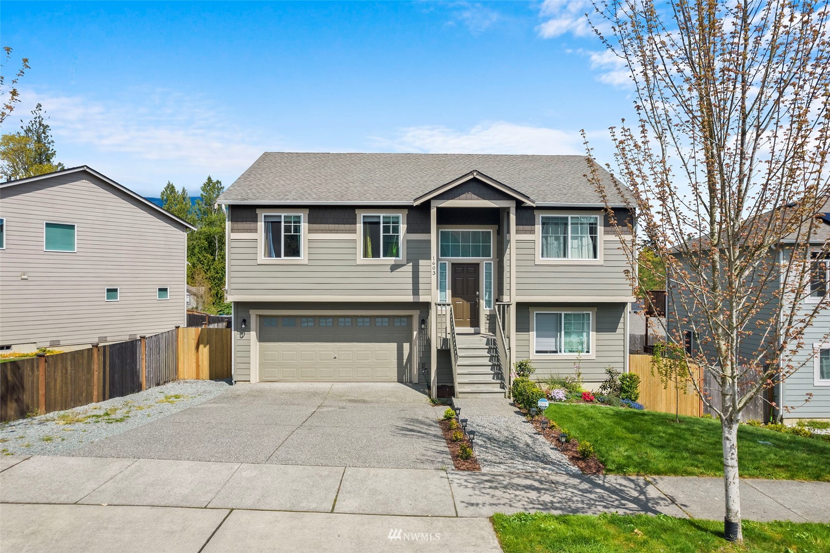 Gateway Heights Homes For Sale in Gateway Heights, Sedro Woolley, WA