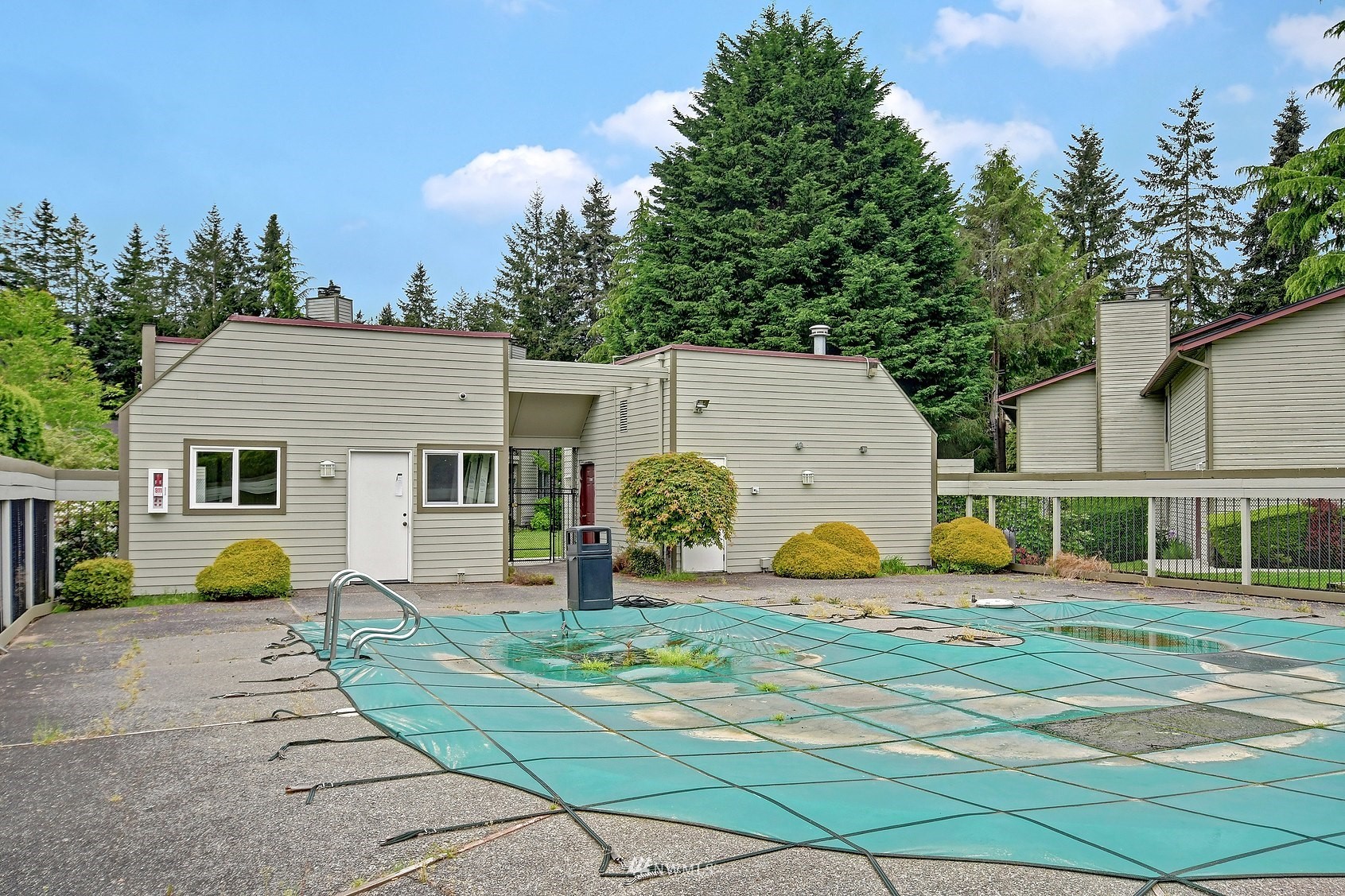 On The Green at Fairwood Condominiums Unit 96 17537 151st Ave SE