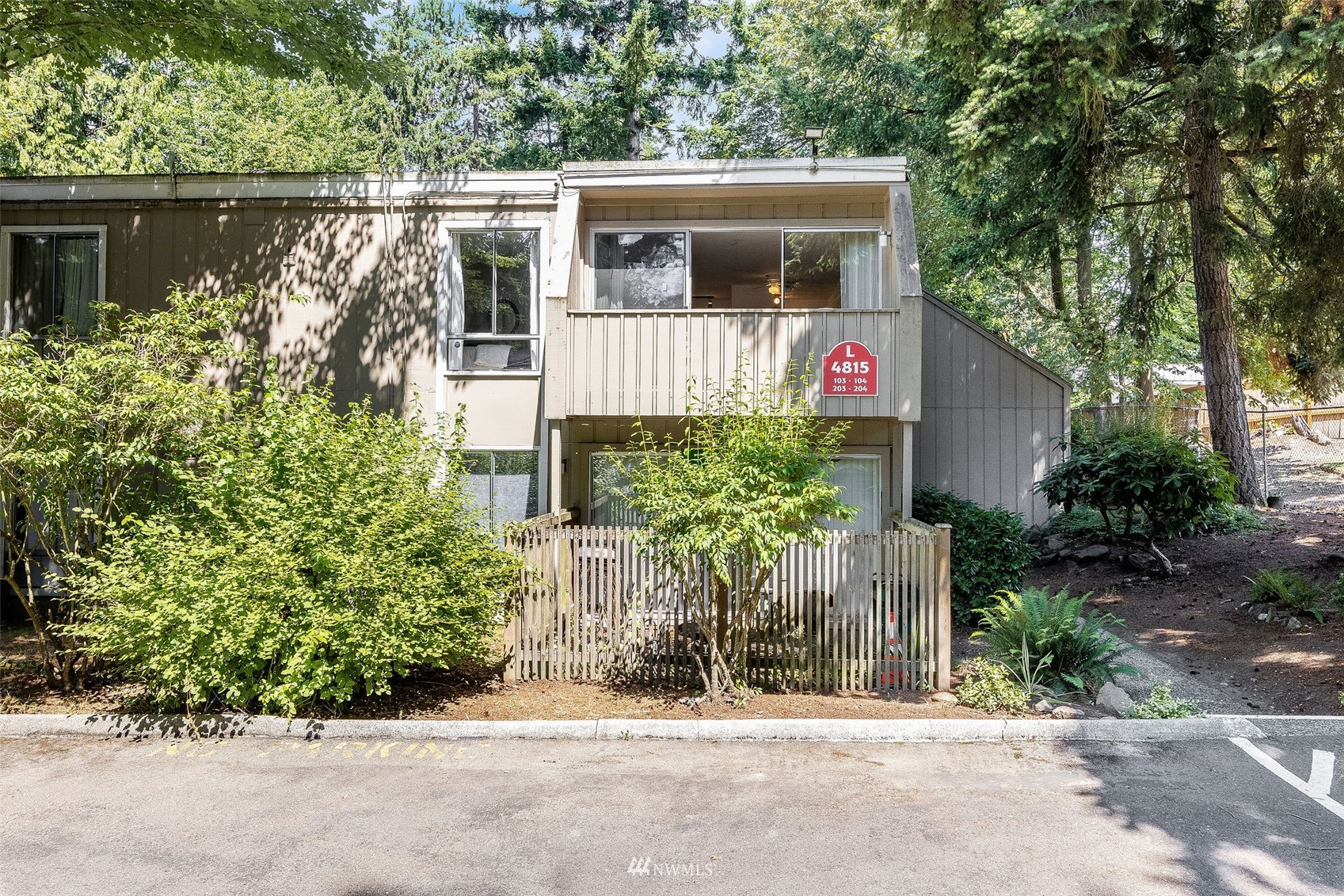 4815 180th St SW Unit L204 Unit L204 Lynnwood WA 98037