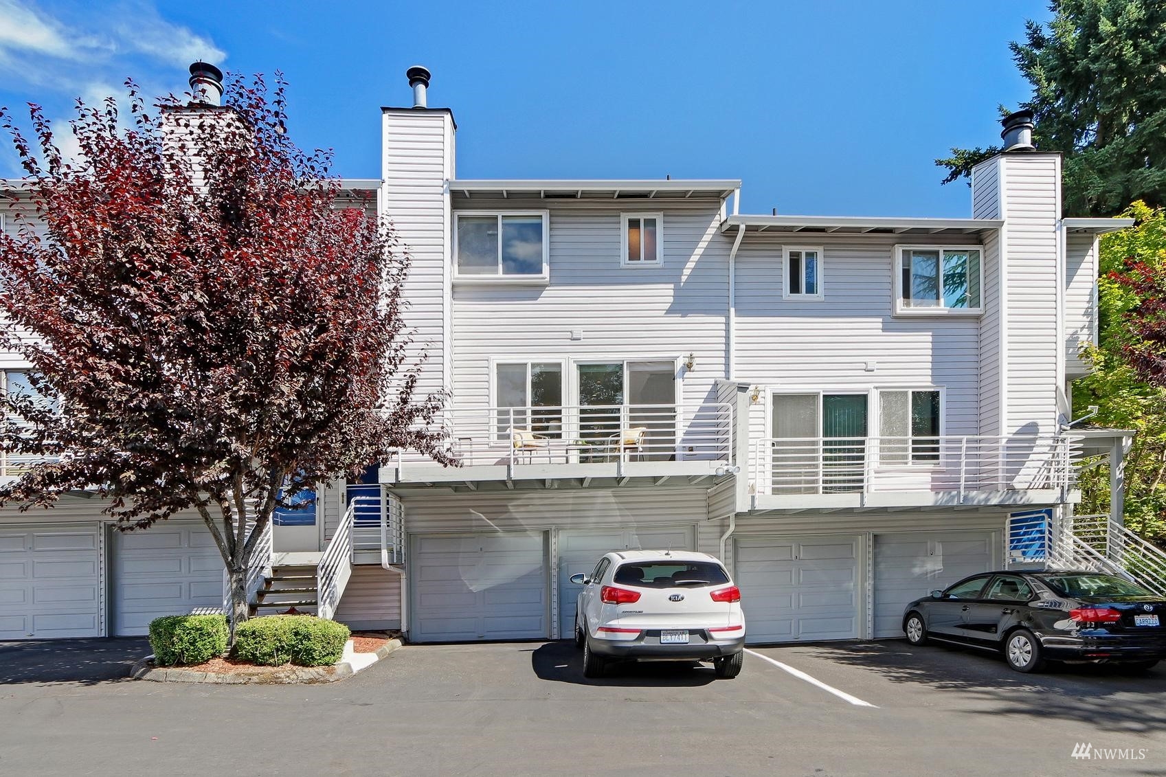 Woodridge Crest Condo, Bellevue, WA Condos For Sale