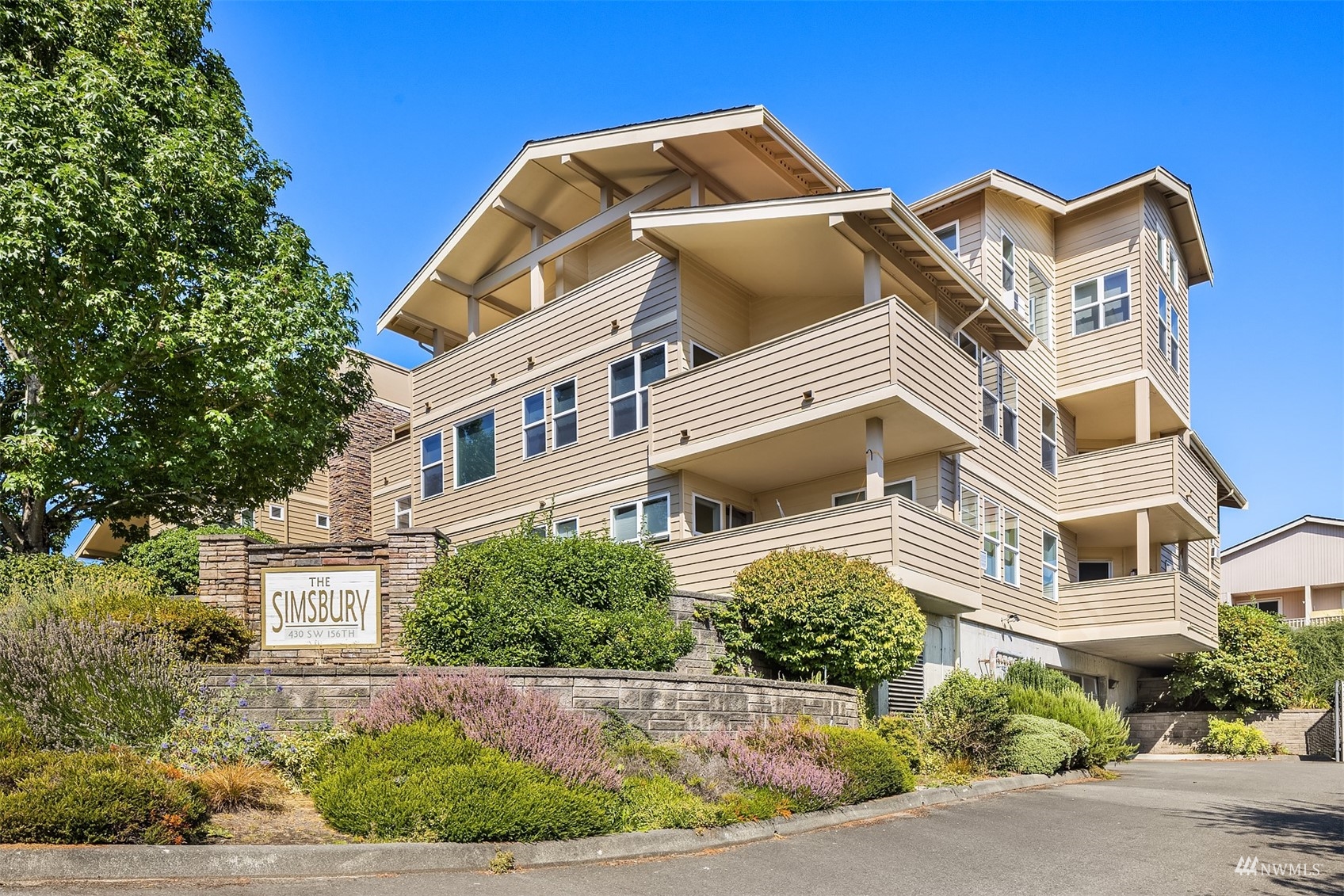 Simsbury Condos For Sale at Simsbury in Burien, WA Wicklund