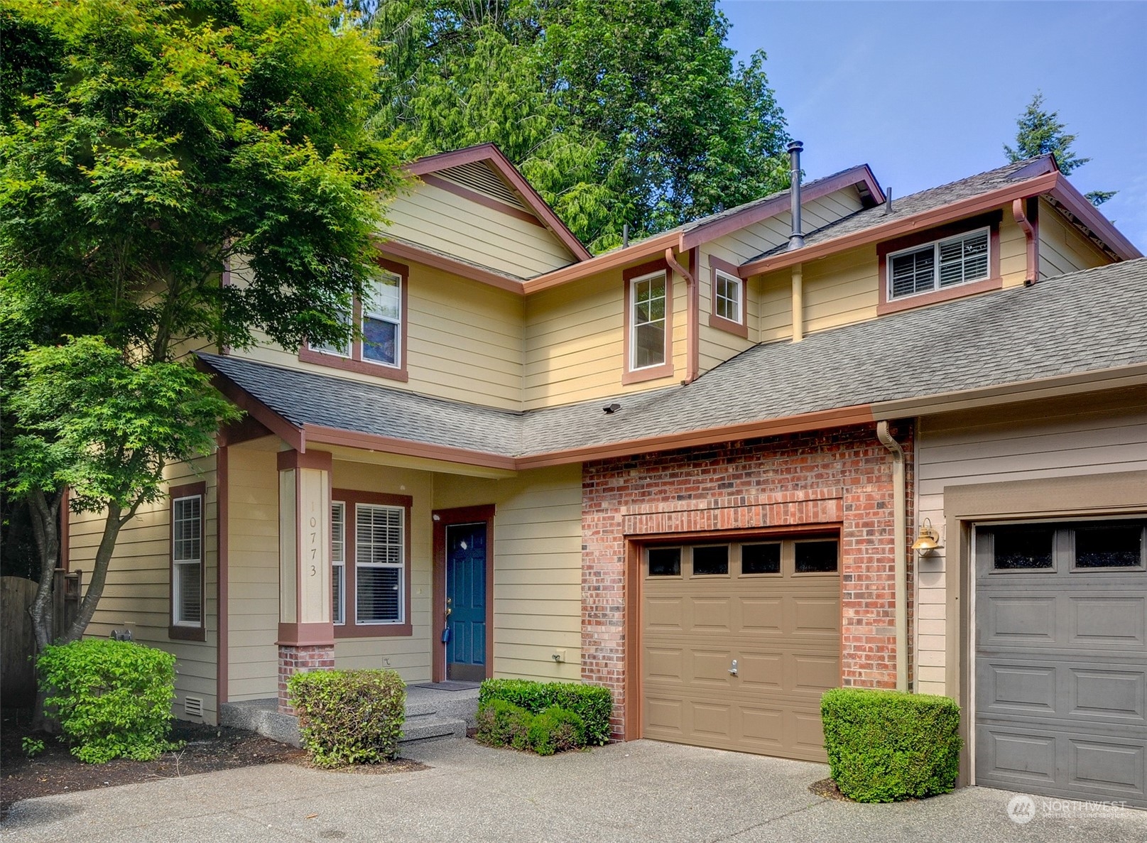 Tamarack Village Condo, Redmond, WA Condos For Sale