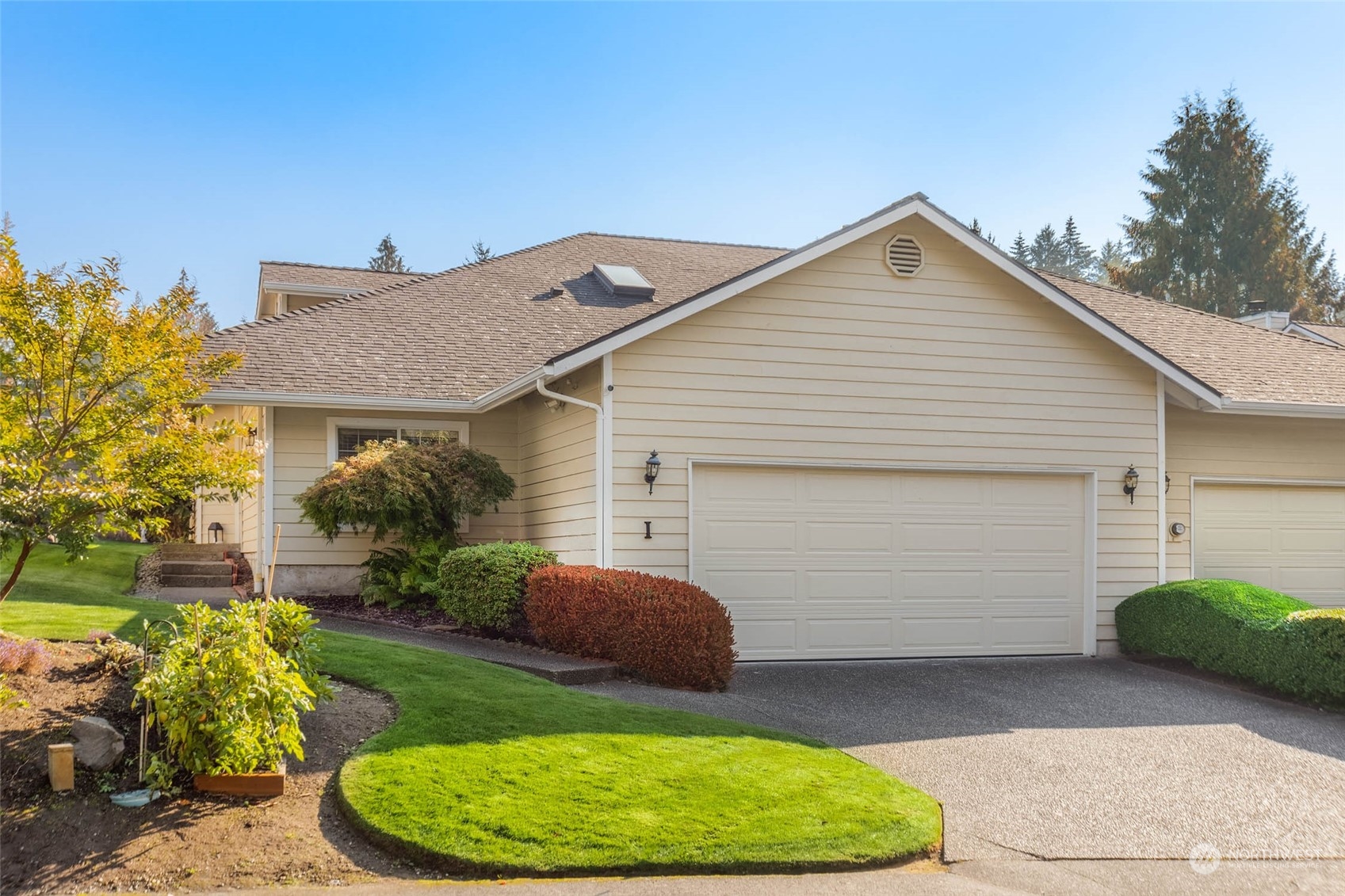 Mill Creek Village Townhomes and Townhouses For Sale at Mill Creek