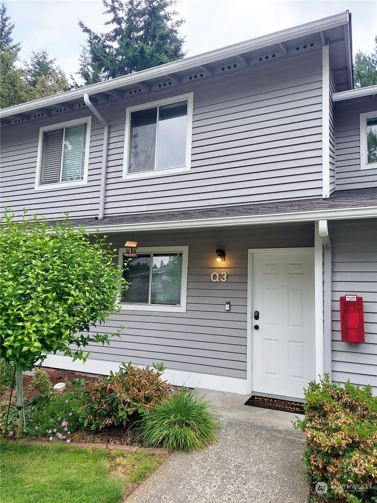 Canyon Park, Bothell, WA Townhouses & Townhomes For Sale