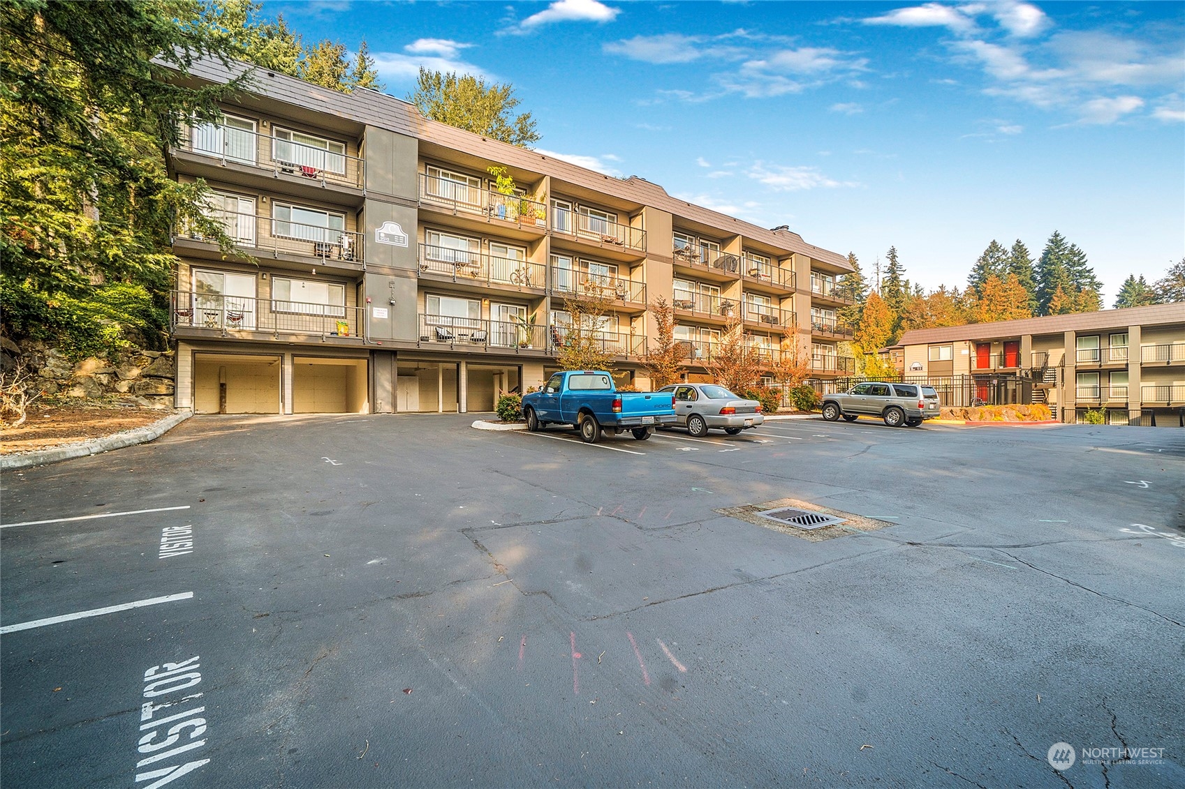 Cedar Crest Condo, Bothell, WA Condos For Sale