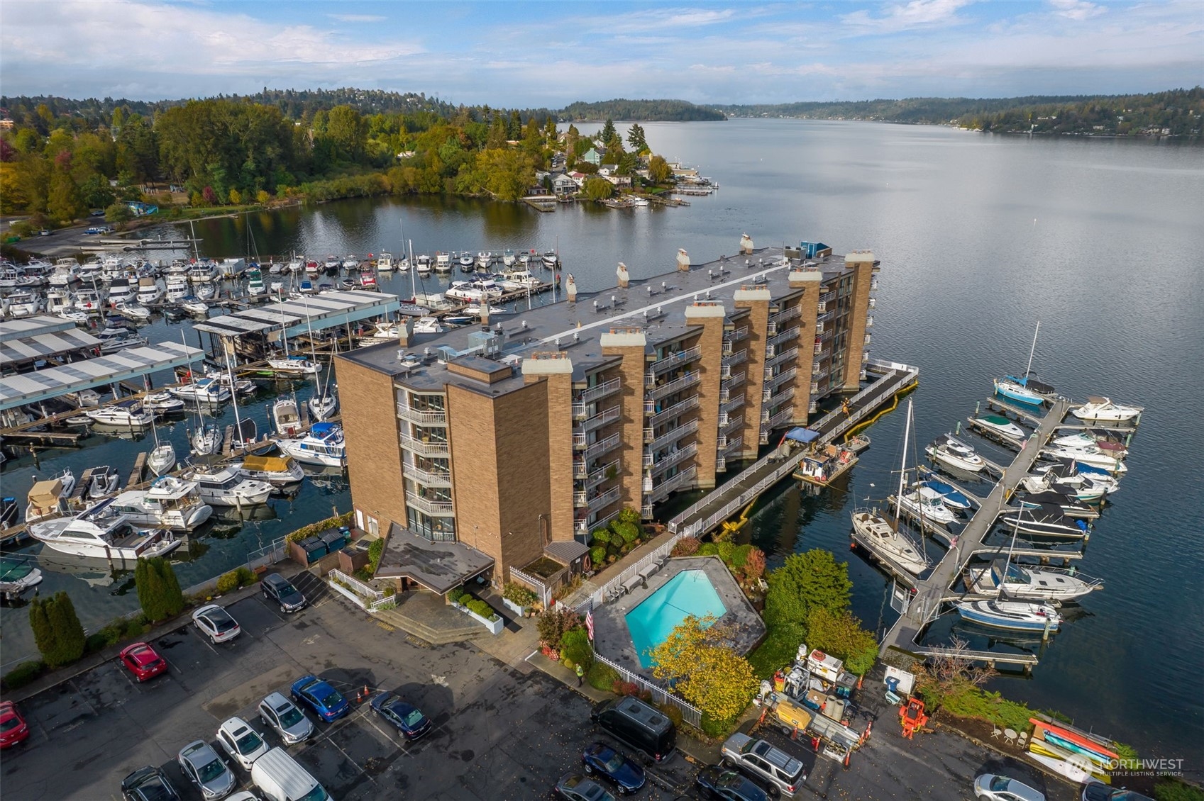 Spinnaker Bay Condo, Seattle, WA Condos For Sale