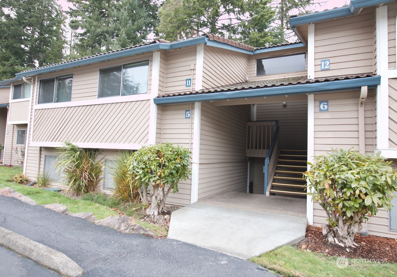 Fairway Greens Condos For Sale at Fairway Greens in Renton, WA Wicklund