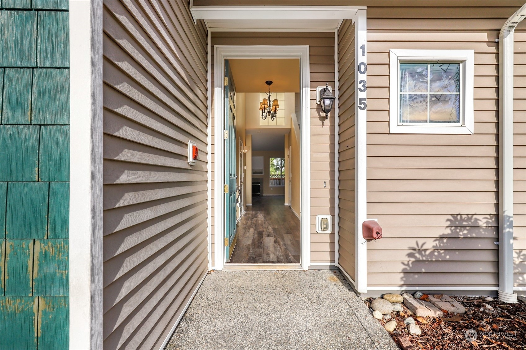 Shadow Hawk Condos For Sale at Shadow Hawk in Renton, WA Wicklund