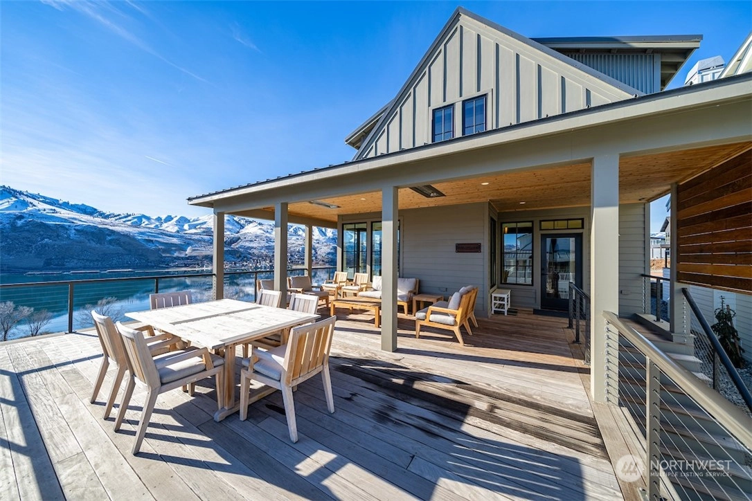 The Lookout Homes For Sale in The Lookout, Chelan, WA Wicklund