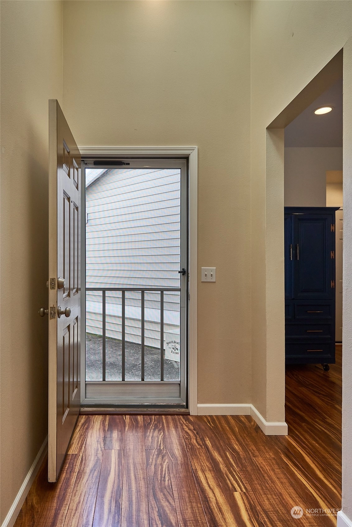 Waterford at Lakeland Hills Condos For Sale at Waterford at Lakeland