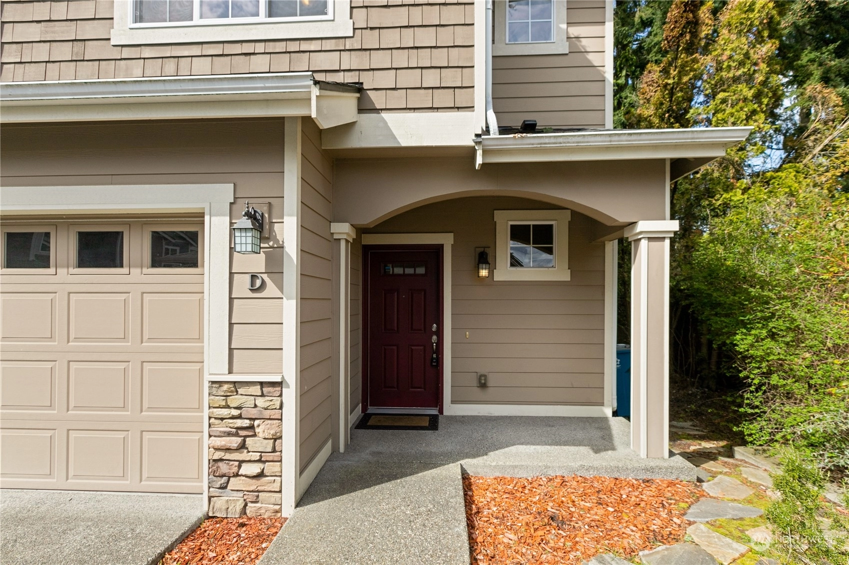 Willowdale, Edmonds, WA Townhouses & Townhomes For Sale
