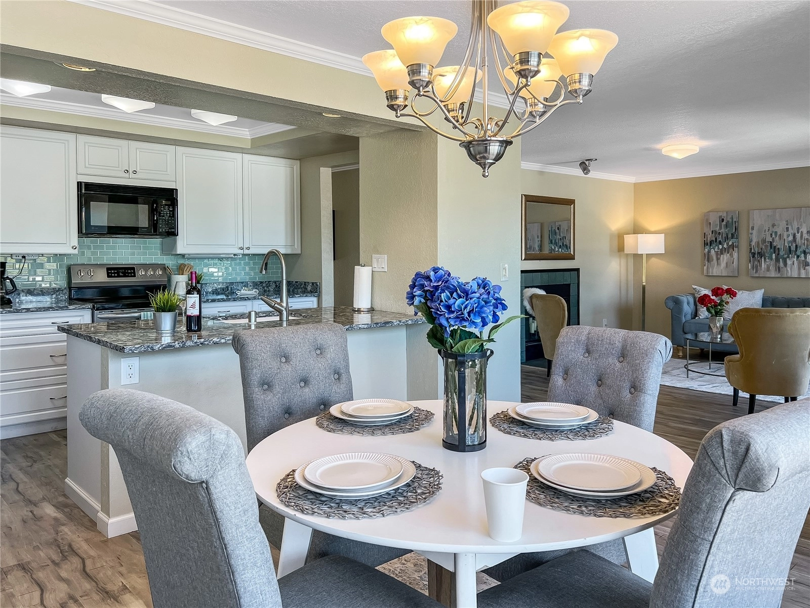 Mercer Island, WA Condos For Sale