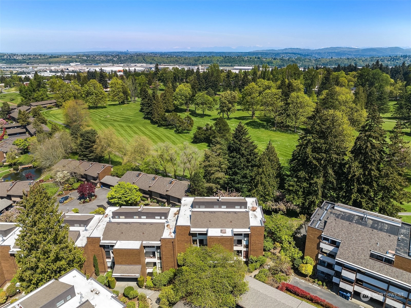 Glen Acres Condos For Sale at Glen Acres in Seattle, WA Wicklund