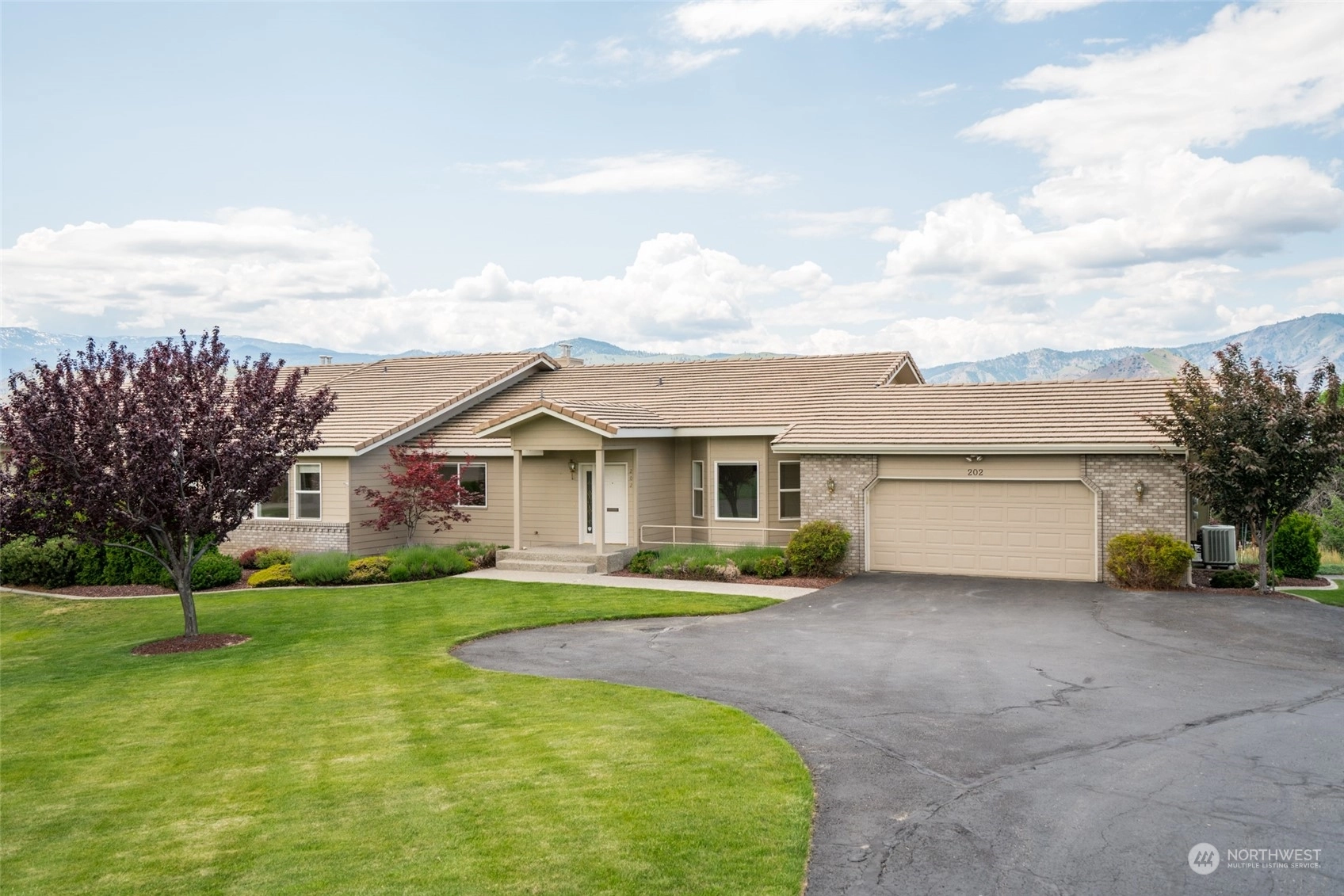 Stoneridge Condos For Sale at Stoneridge in East Wenatchee, WA Wicklund