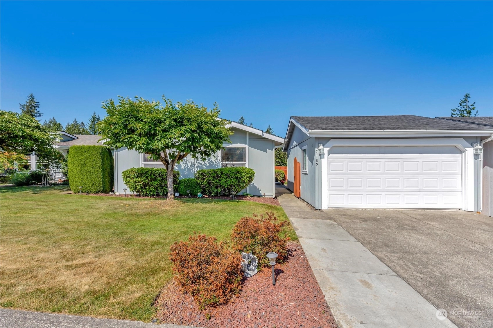 Lake Wilderness Villa Condos For Sale at Lake Wilderness Villa in Maple Valley, WA Wicklund