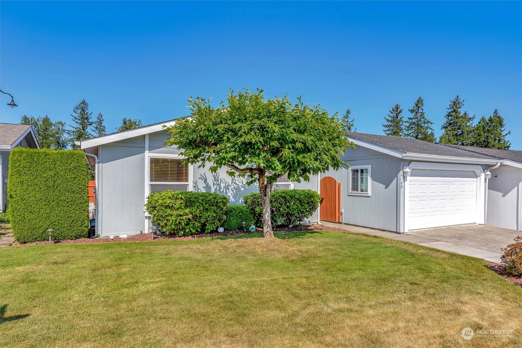 Lake Wilderness Villa Condos For Sale at Lake Wilderness Villa in