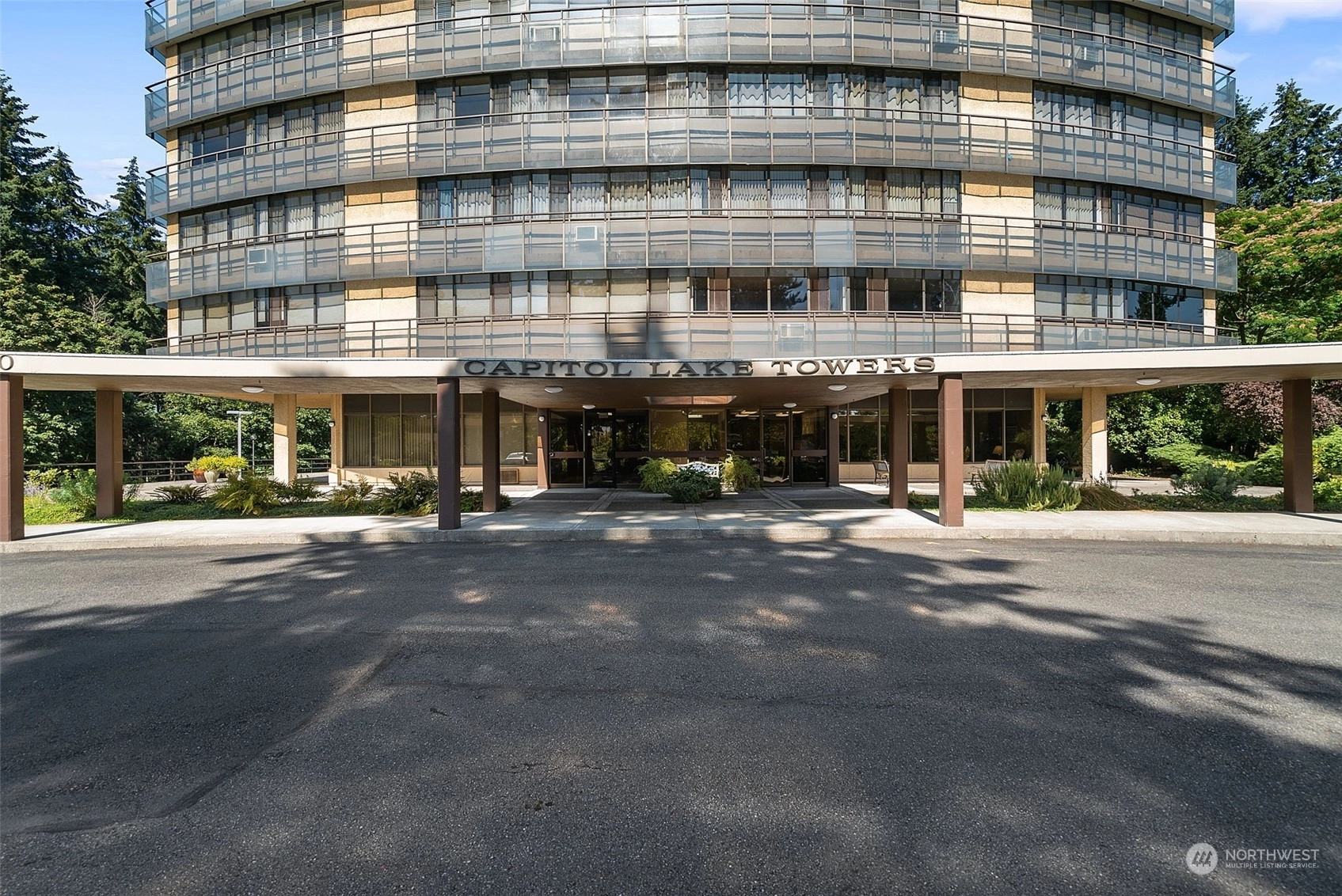 Capitol Lake Towers Condos For Sale at Capitol Lake Towers in Olympia