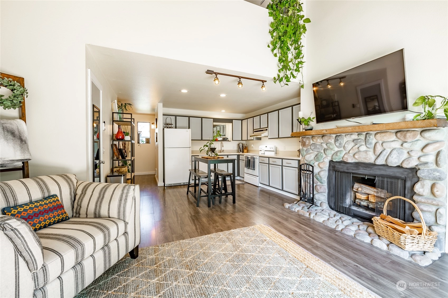 Jacob's Landing Condos For Sale at Jacob's Landing in Blaine, WA