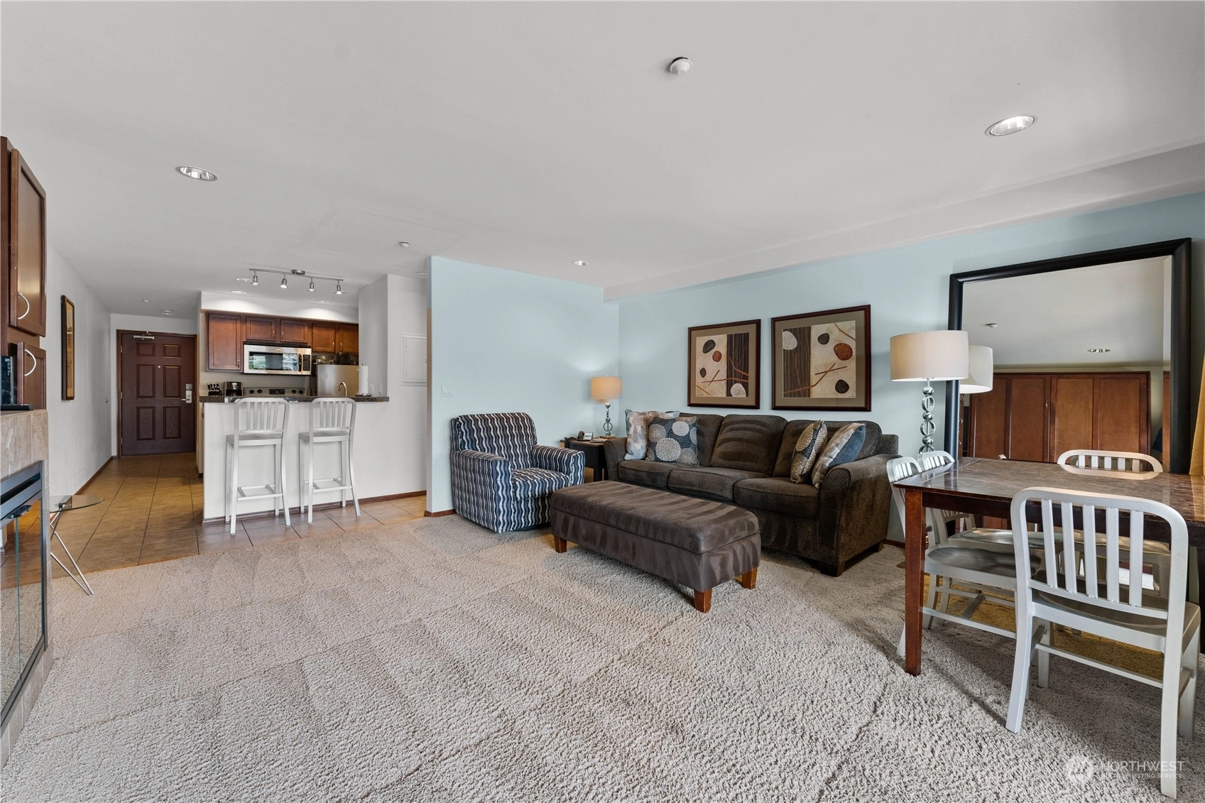 Grandview on the Lake Condos For Sale at Grandview on the Lake in