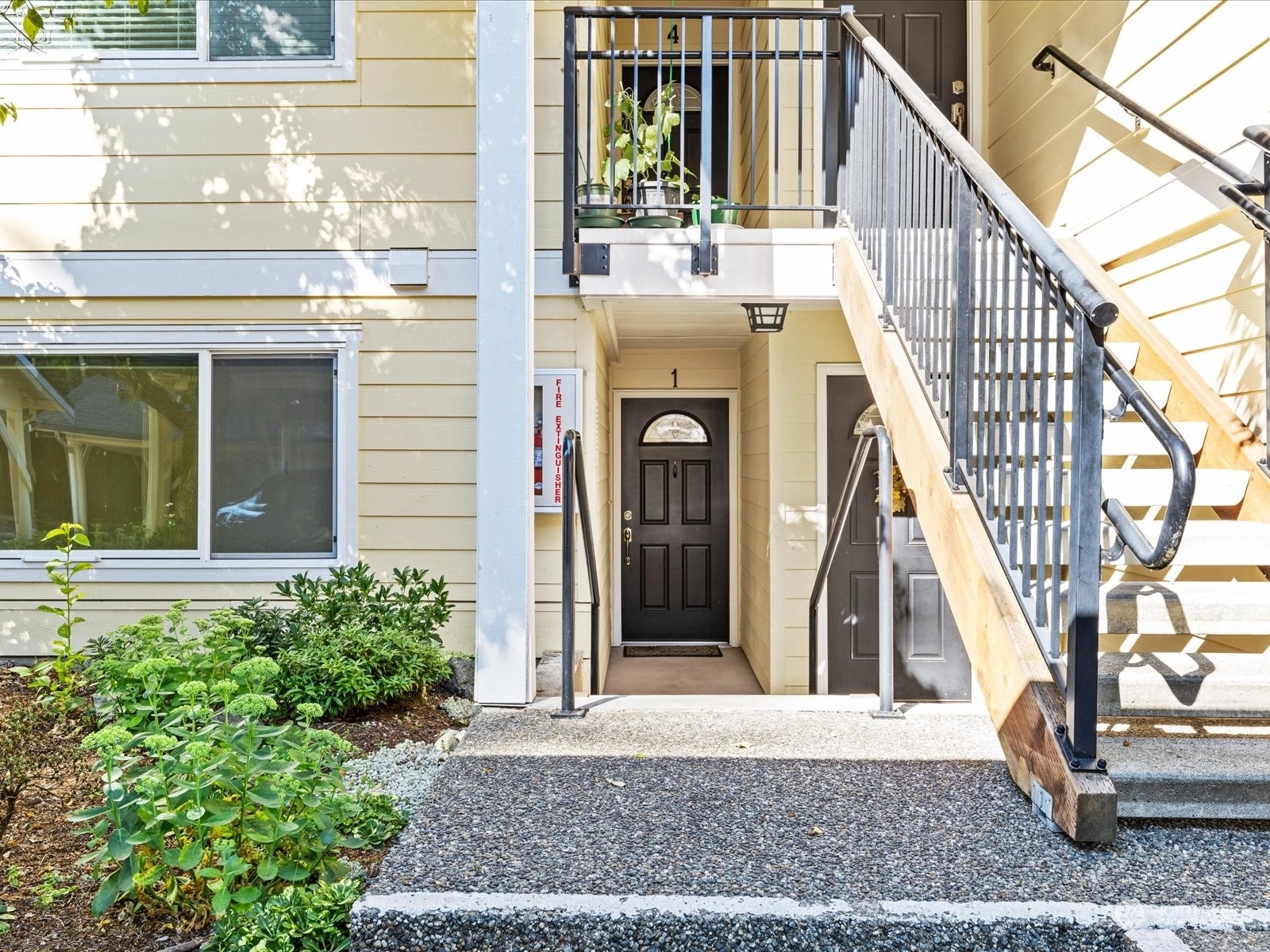 Wedgewood Condos For Sale at Wedgewood in Bellevue, WA Wicklund