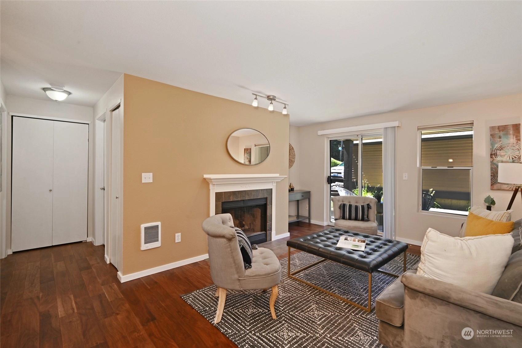 Coal Creek Park Condos For Sale at Coal Creek Park in Newcastle, WA