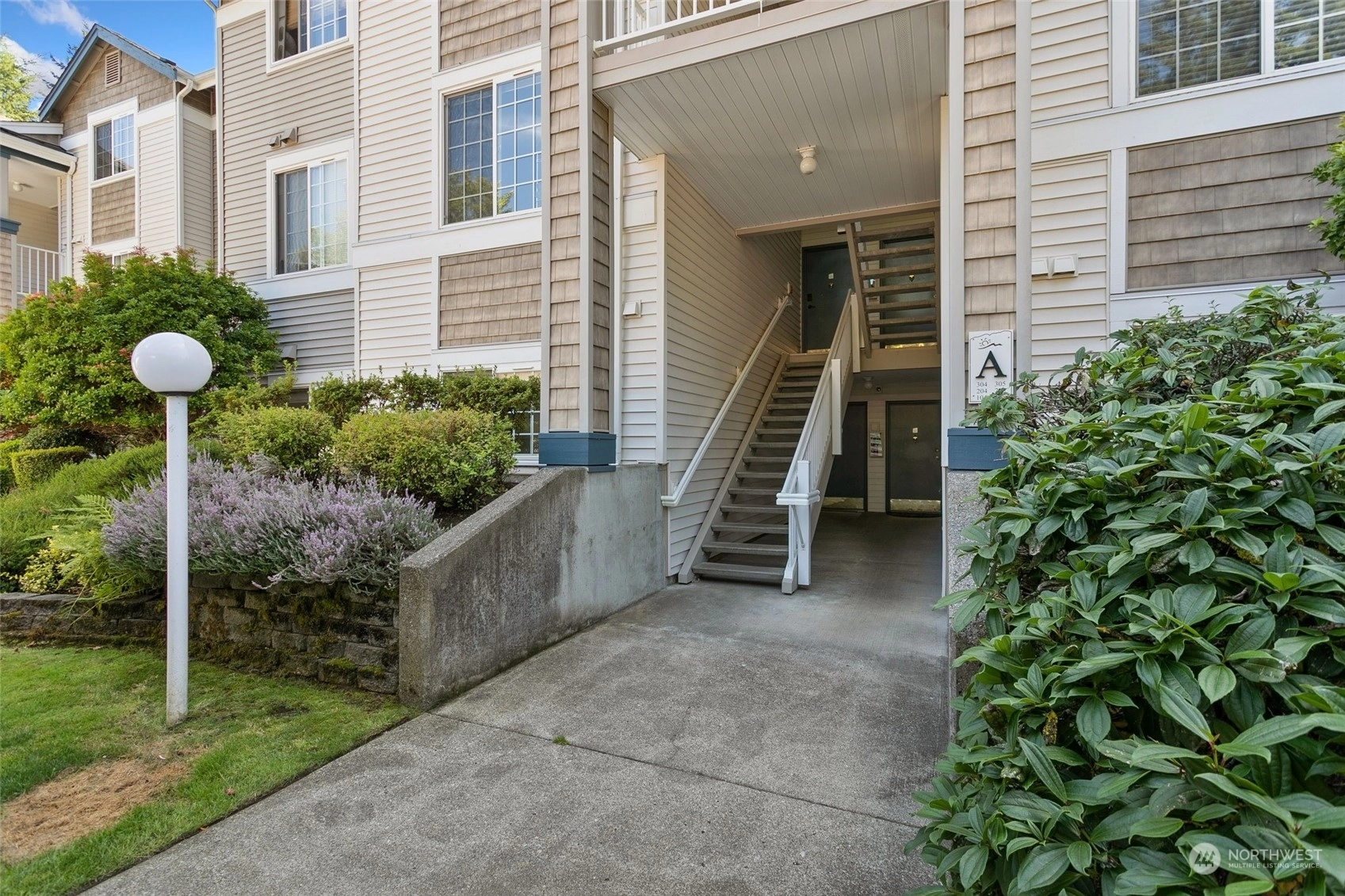 Sundance at Klahanie Condos For Sale at Sundance at Klahanie in