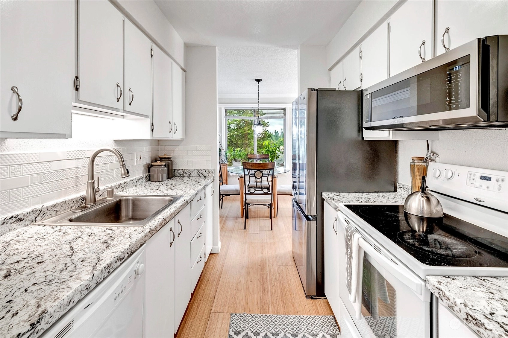 Kingsgate Ridge Manor Condos For Sale at Kingsgate Ridge Manor in