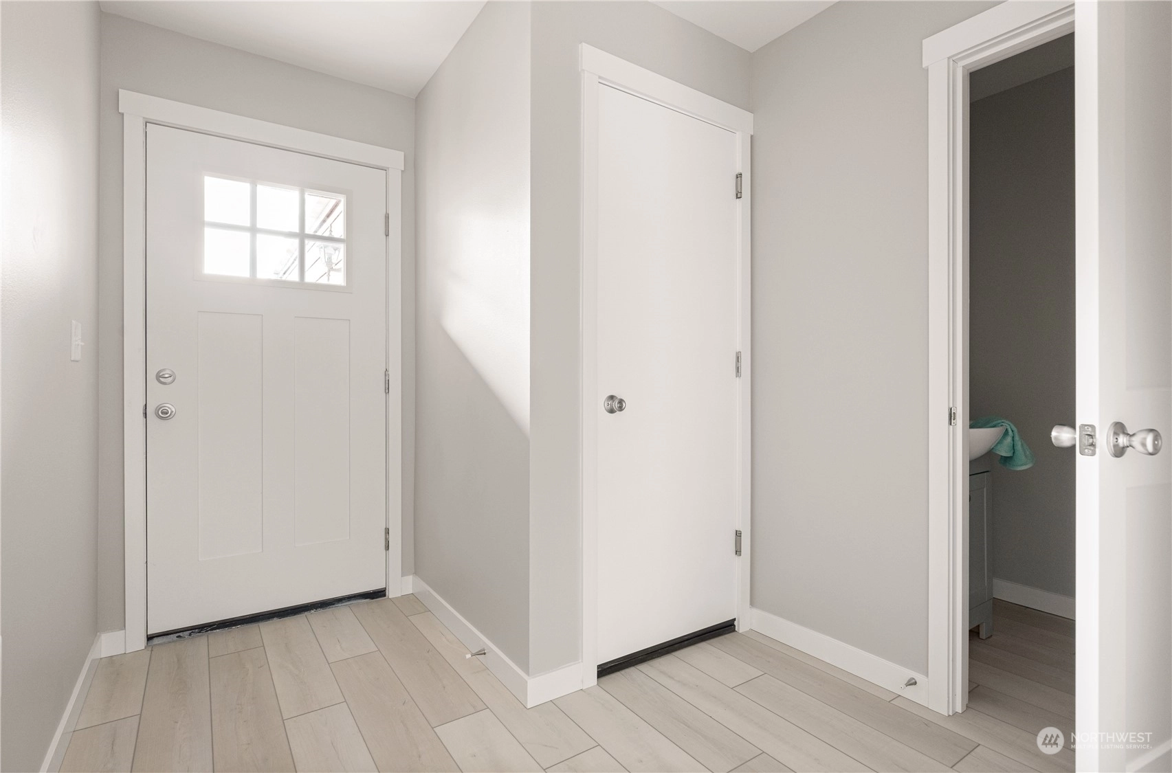 Birch Tree Townhomes and Townhouses For Sale at Birch Tree in Oak