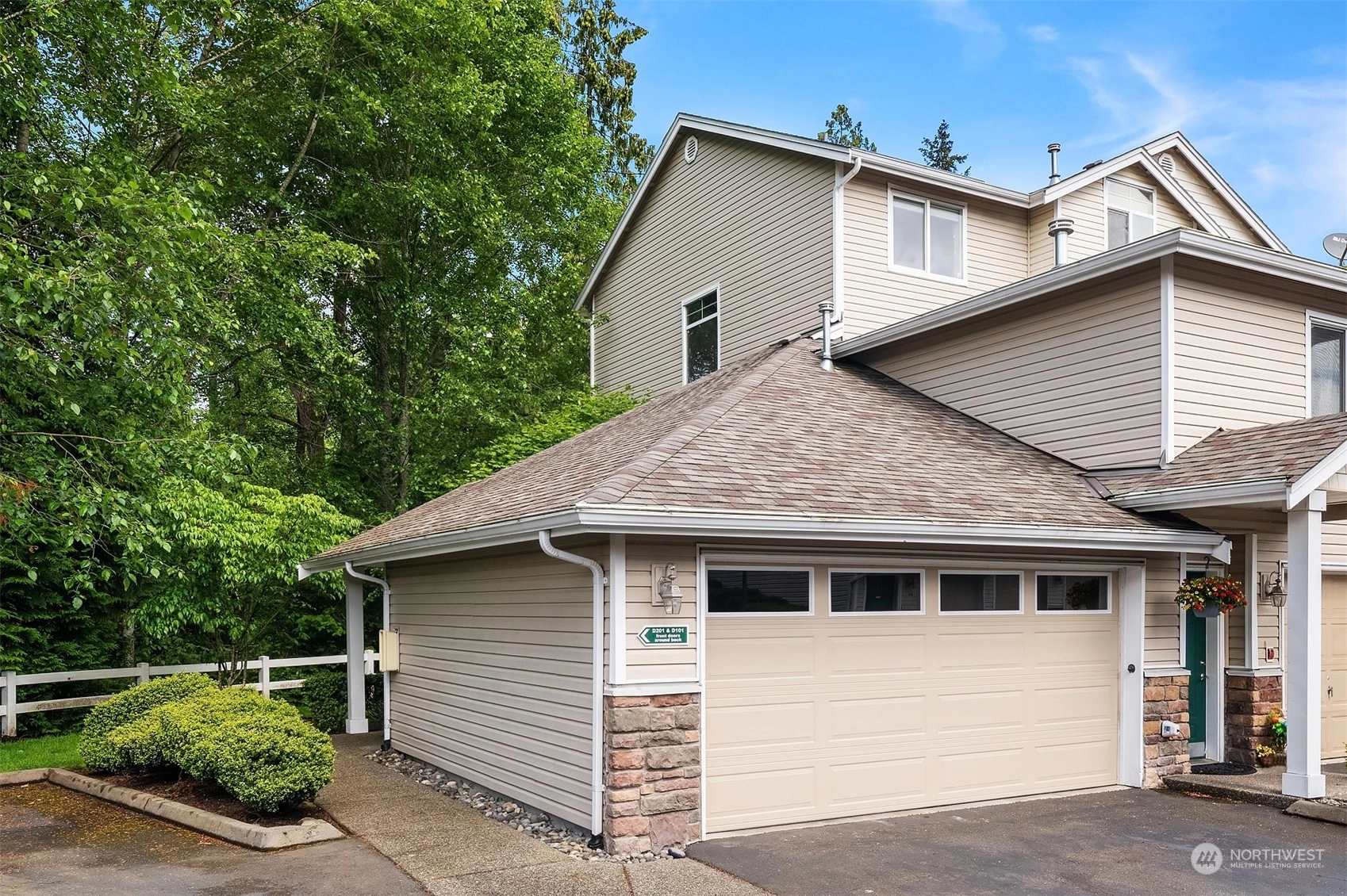 Trentwood Condos For Sale at Trentwood in Lynnwood, WA Wicklund