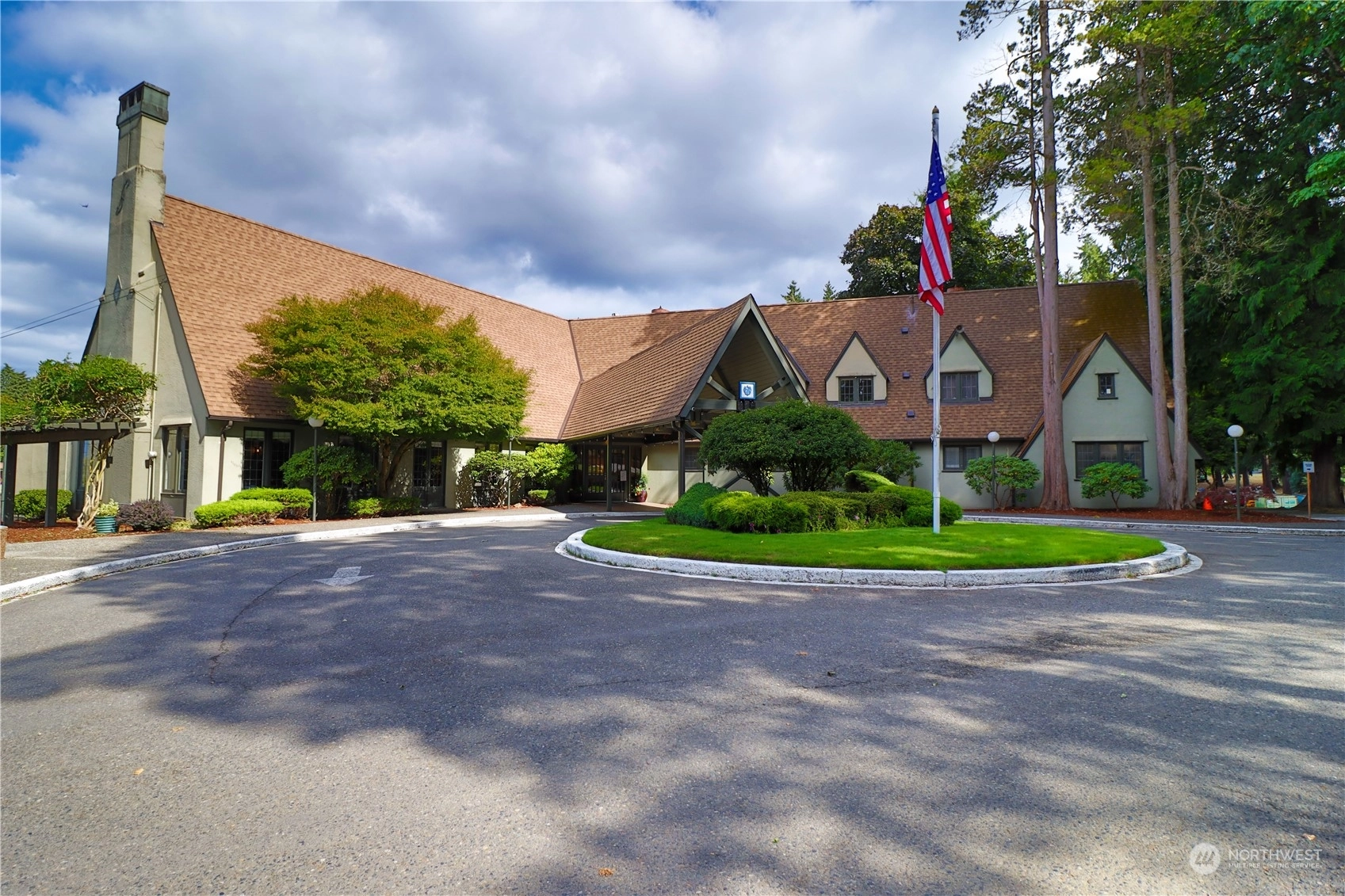 Glen Acres Condos For Sale at Glen Acres in Seattle, WA Wicklund