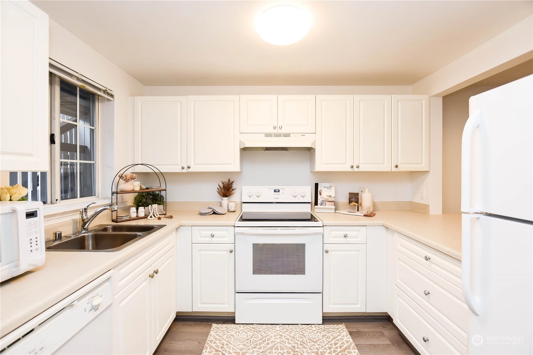 Markland Woods Condos For Sale at Markland Woods in Mountlake Terrace, WA Wicklund