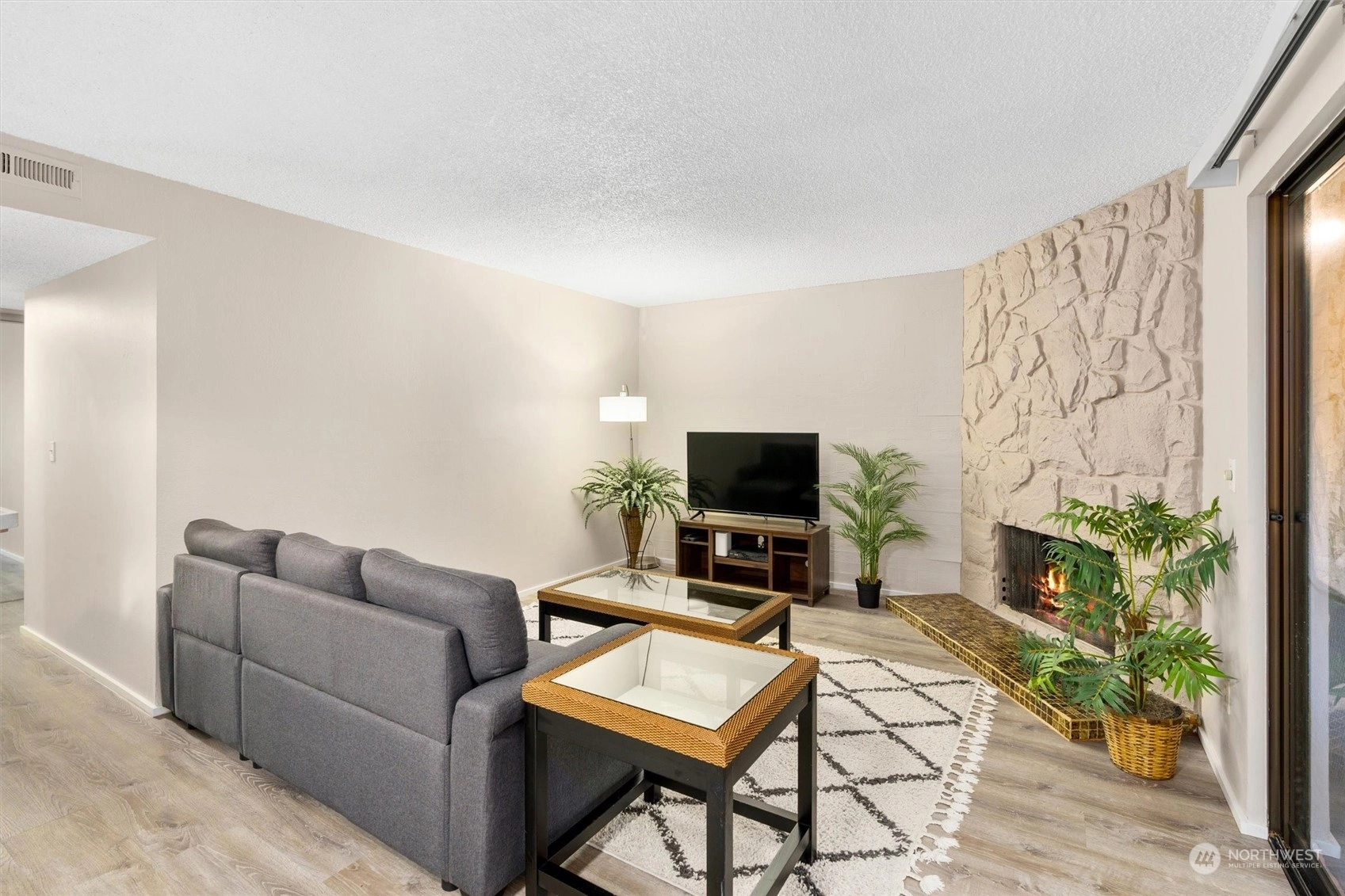 Kingsgate Ridge Manor Condos For Sale at Kingsgate Ridge Manor in