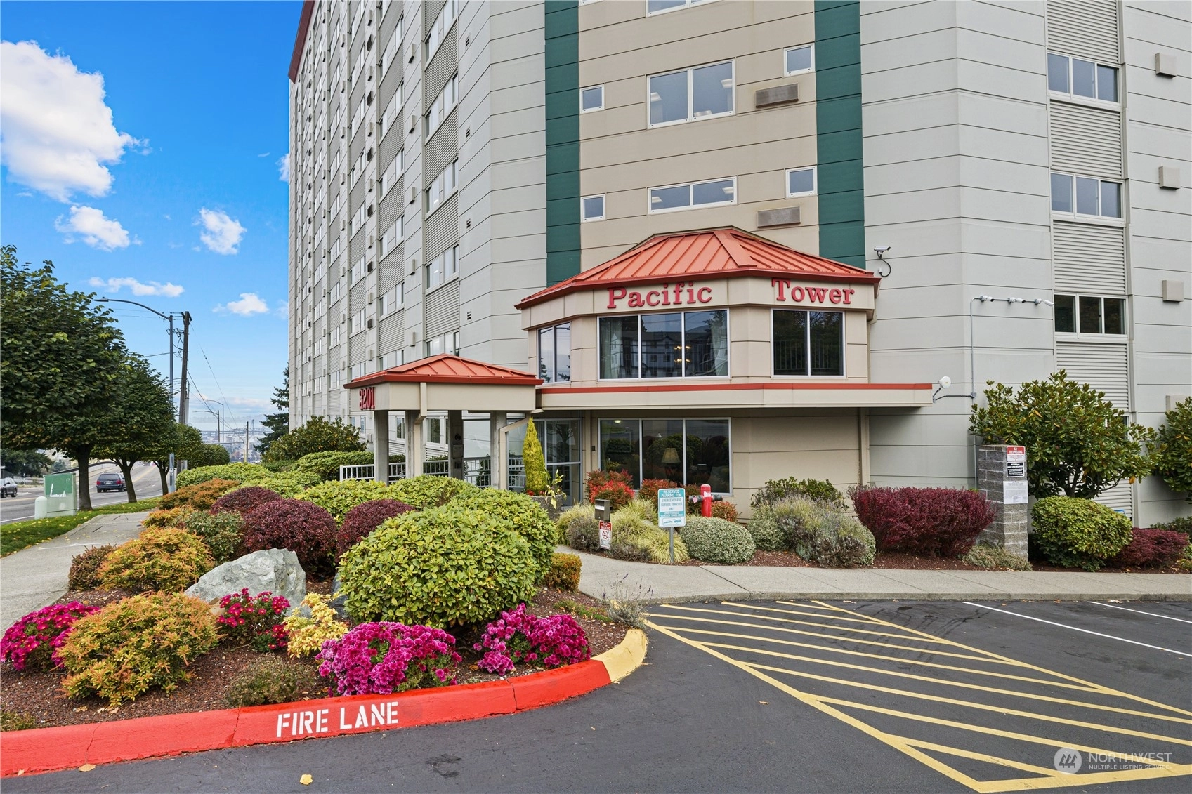Pacific Towers Condos For Sale at Pacific Towers in WA Wicklund