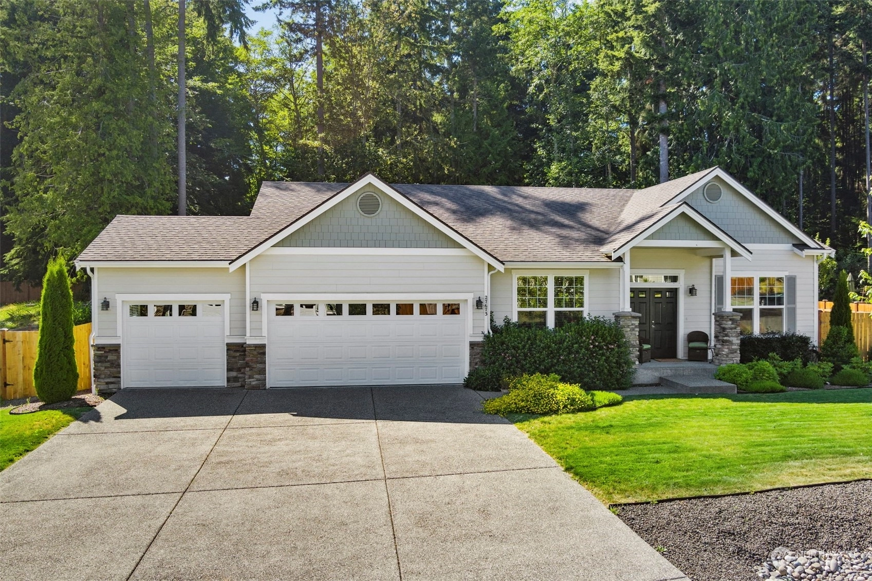 Apple Tree Point Homes For Sale in Apple Tree Point, Kingston, WA