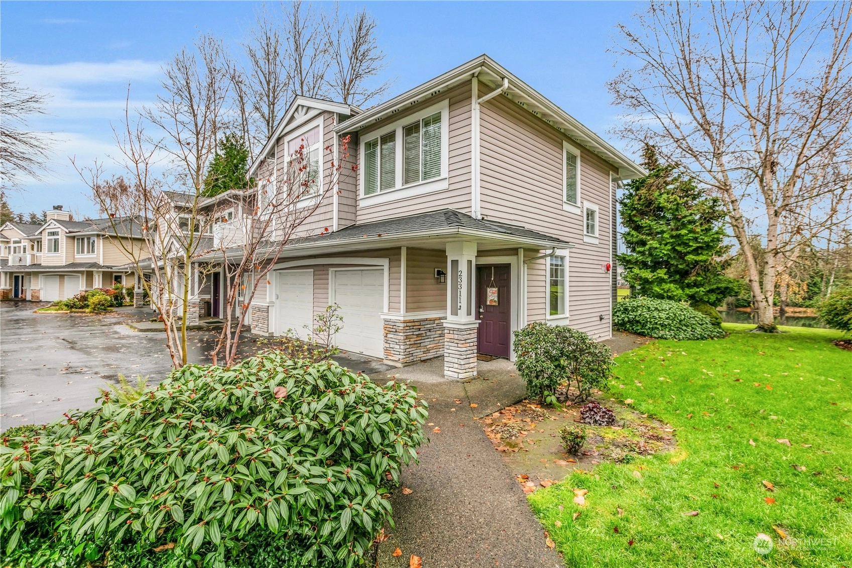 Harbor Reach at the Lakes Condos For Sale at Harbor Reach at the