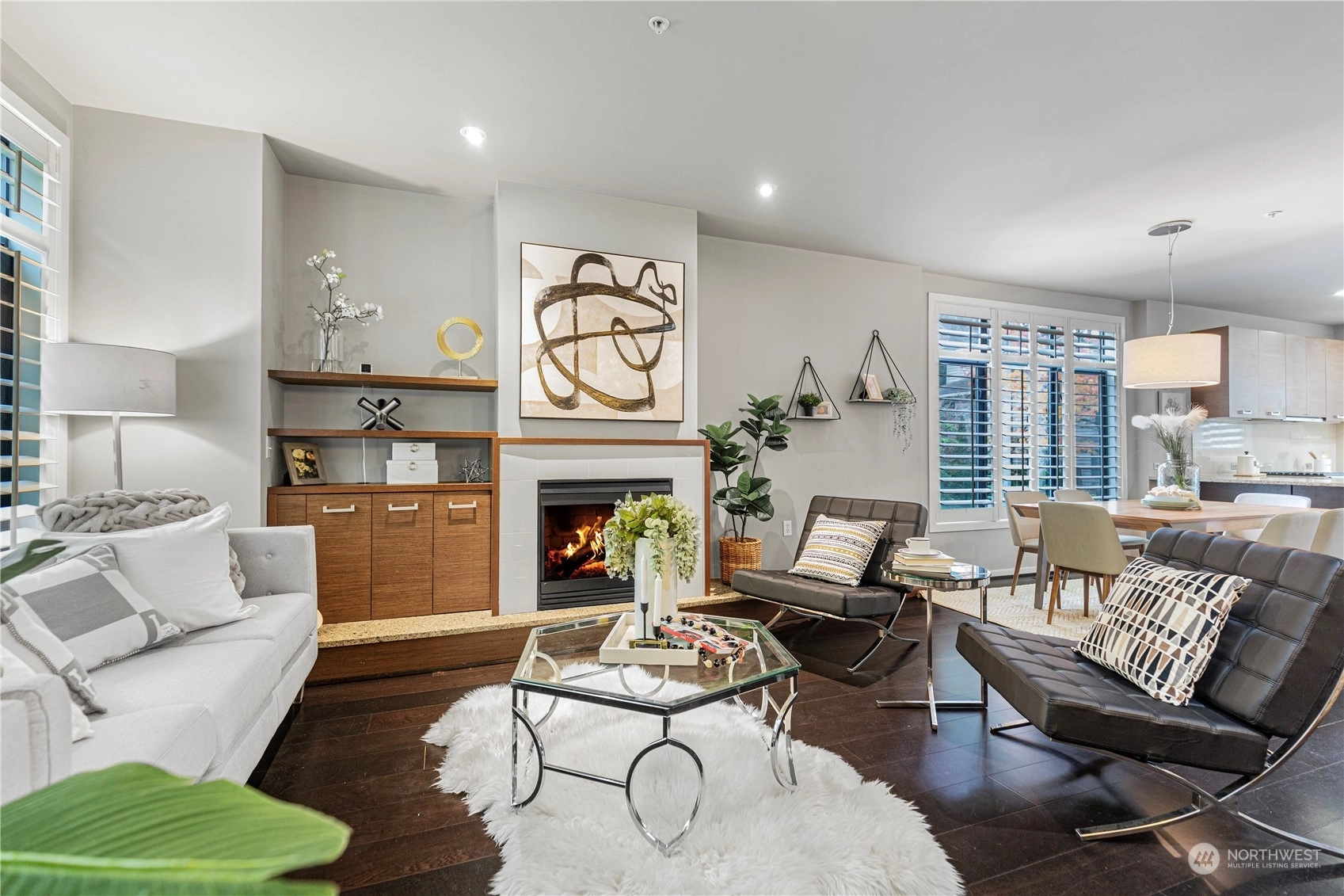 1200 Bellevue Way Townhomes and Townhouses For Sale at 1200 Bellevue