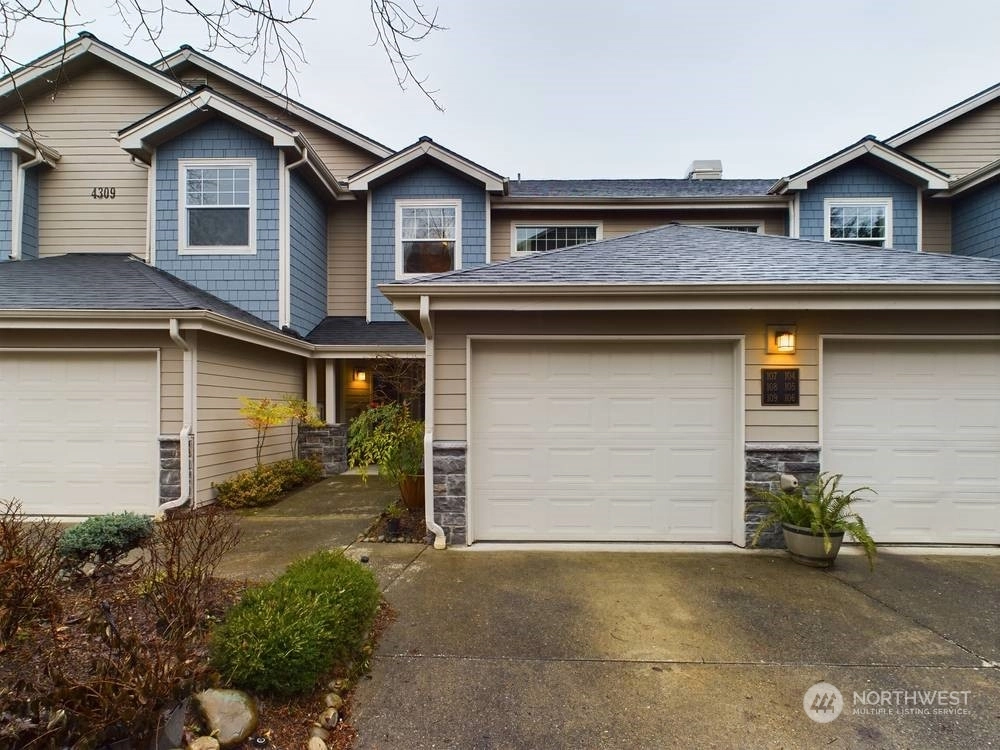 Jacob's Creek Condos For Sale at Jacob's Creek in Sammamish, WA