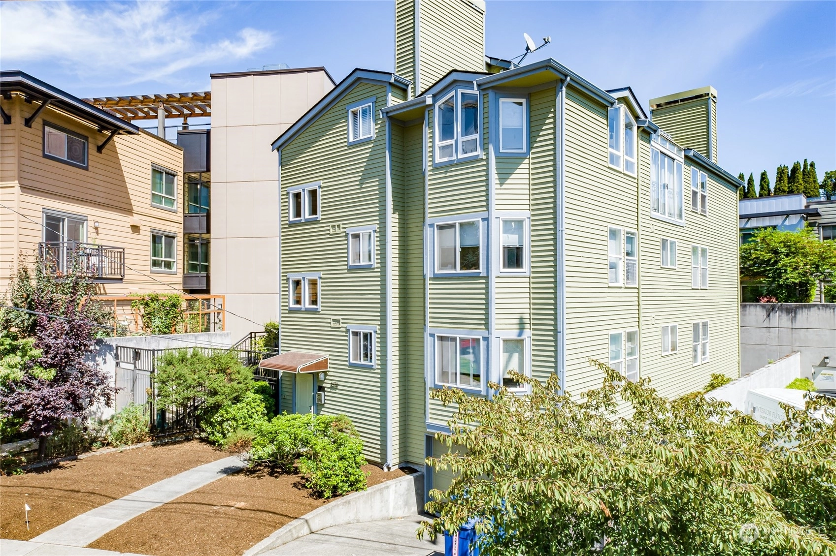 Ravenna Manor Condos For Sale at Ravenna Manor in Seattle, WA Wicklund